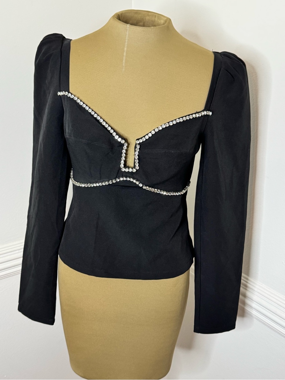 Astr Black Long-Sleeve Rhinestone Trim Sweetheart Bust Top
